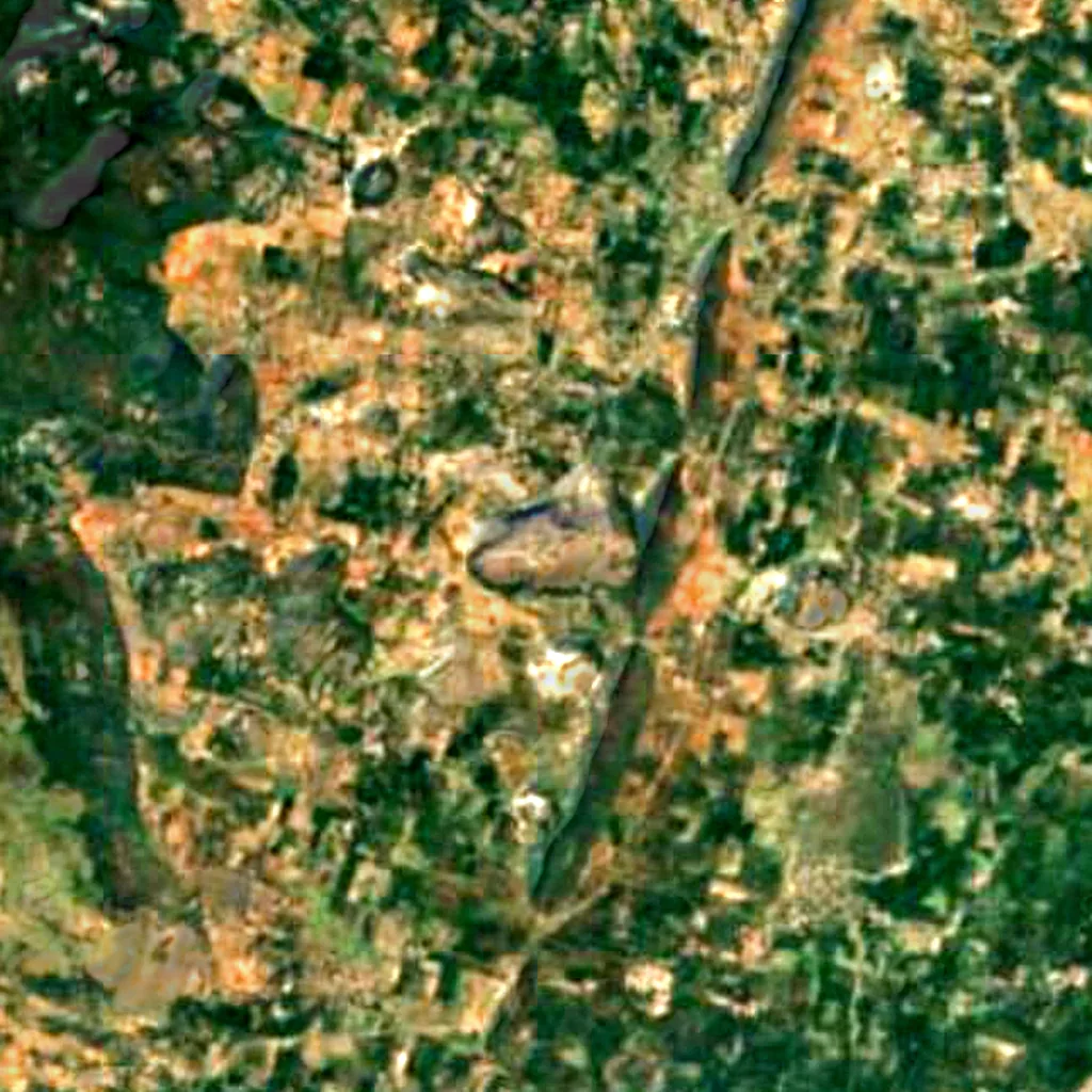 Der Boden über Armamalai Cave (Sentinel-2)