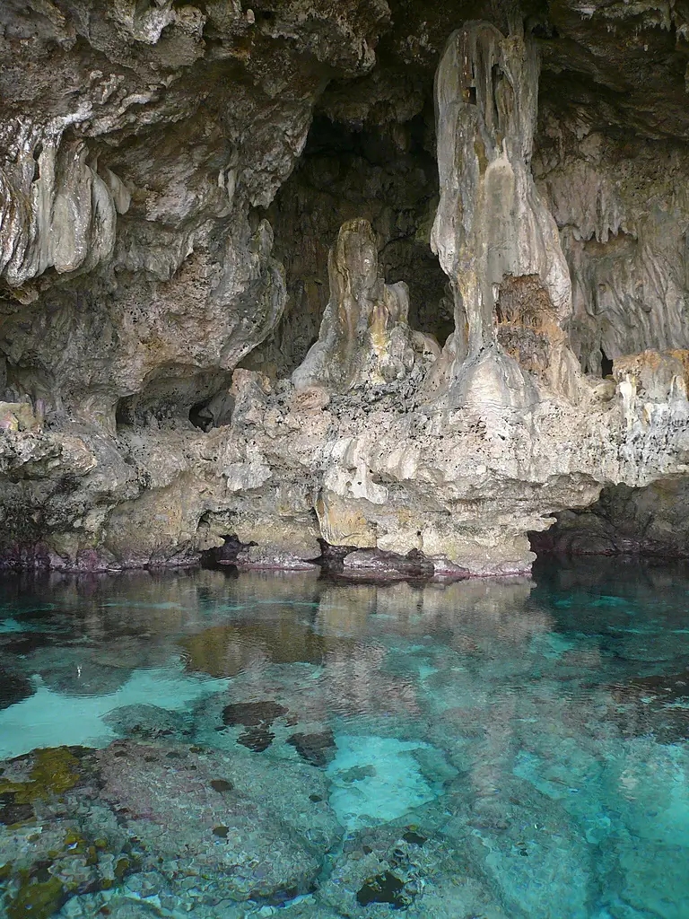 Avaiki Cave, Niue