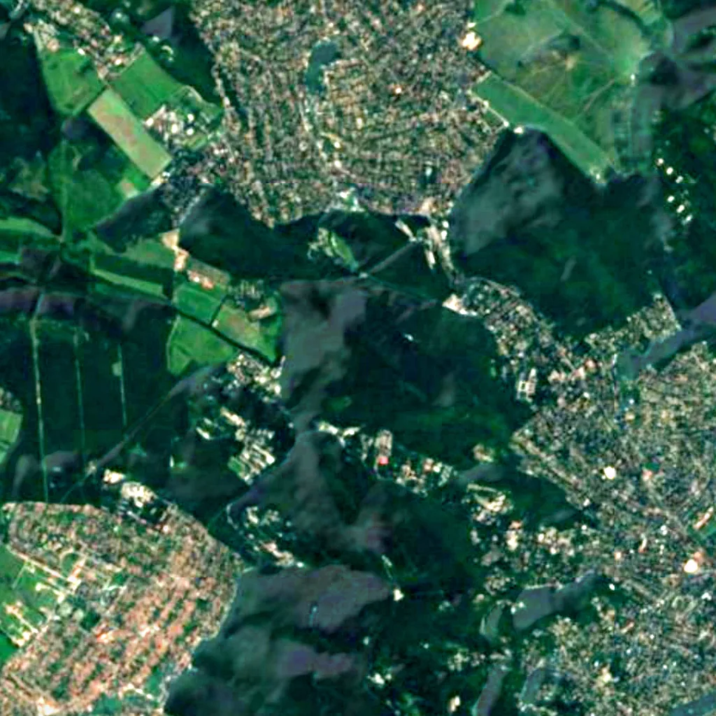 Le sol au-dessus de Grotte Bátori (Sentinel-2)