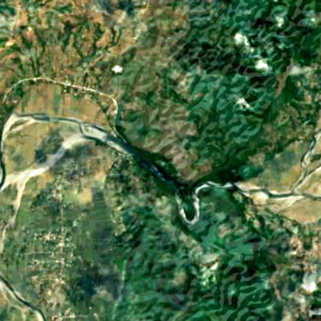 De grond boven Callao Cave (Sentinel-2)