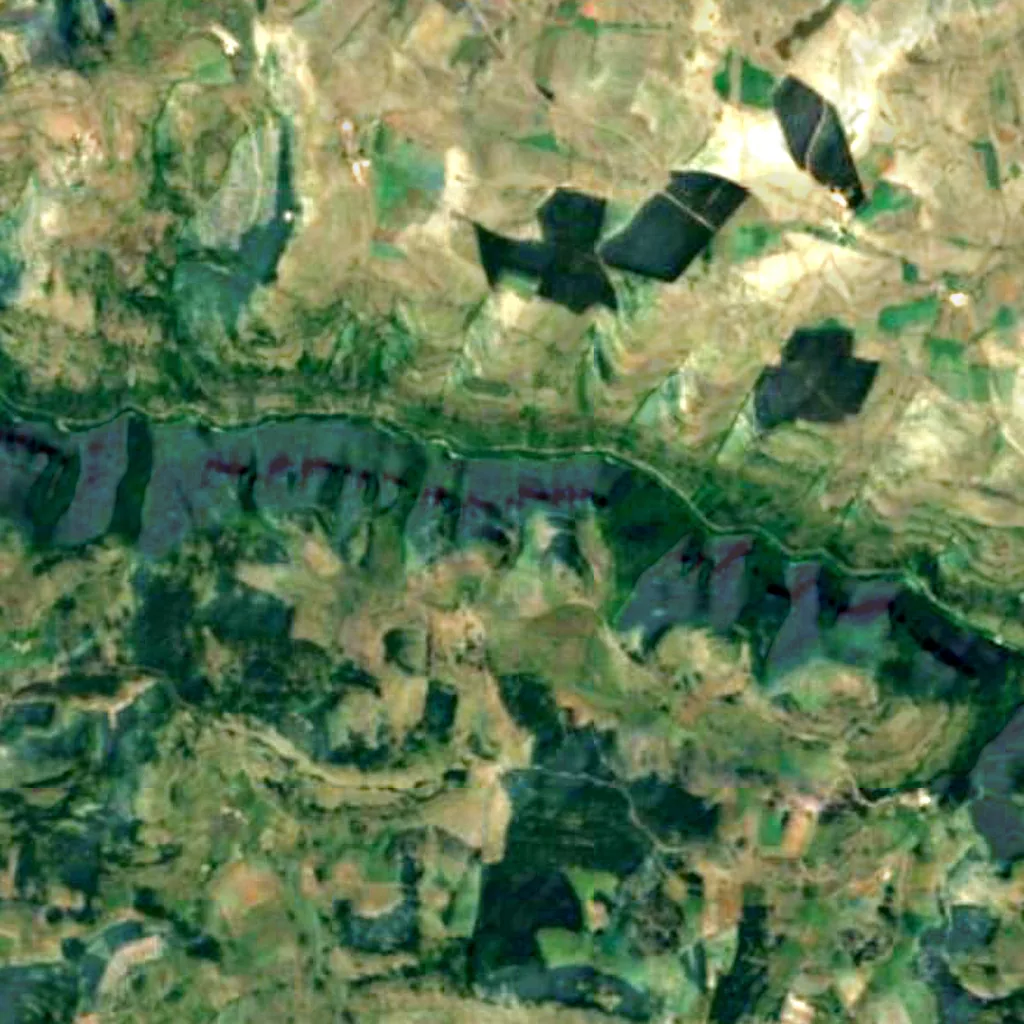 De grond boven Grotte de Dargilan (Sentinel-2)
