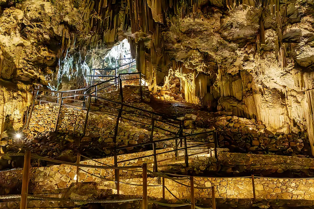 Kreta (GR), Melidoni, Höhle -- 2023 -- 8720