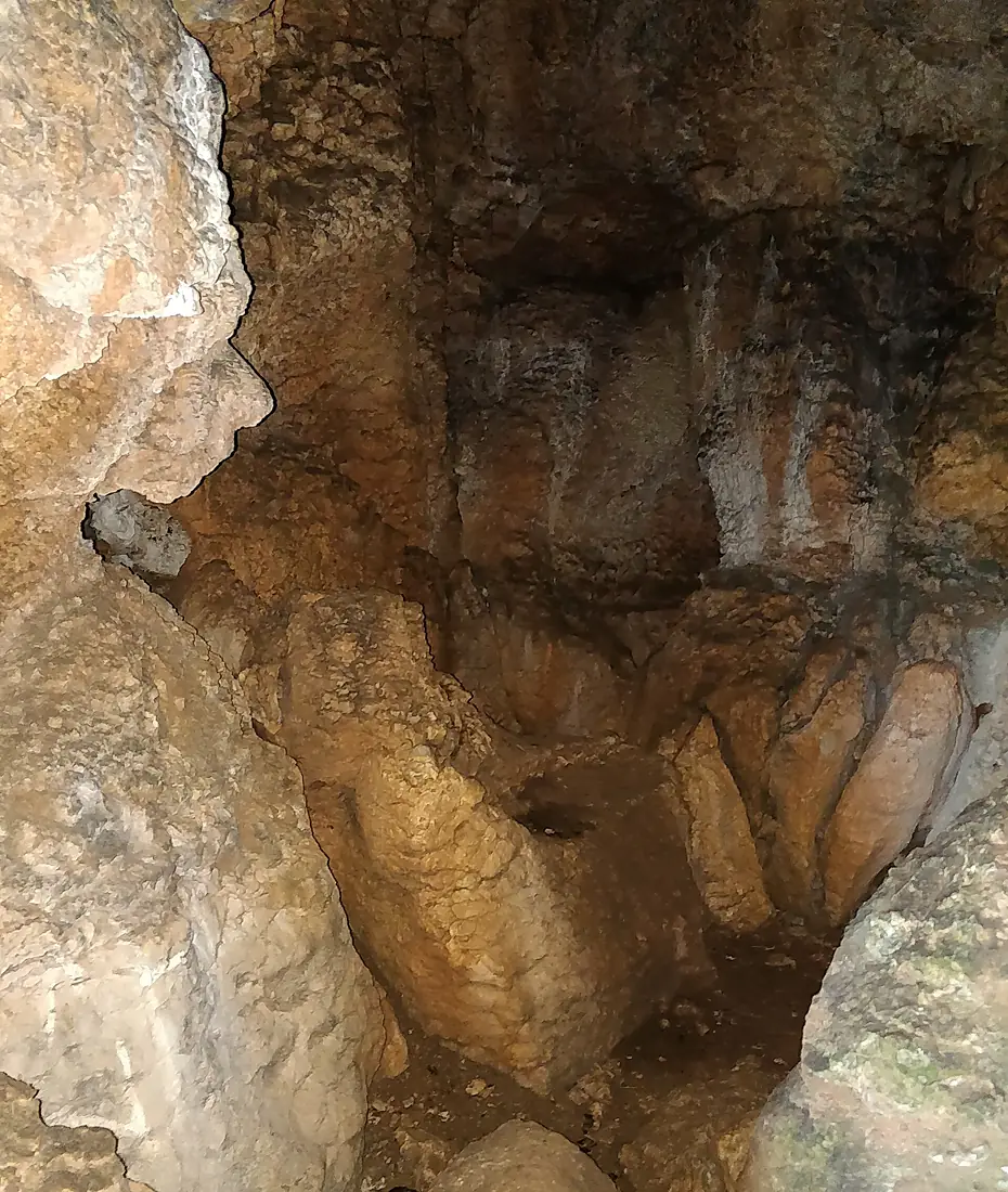 CaveSalemas4