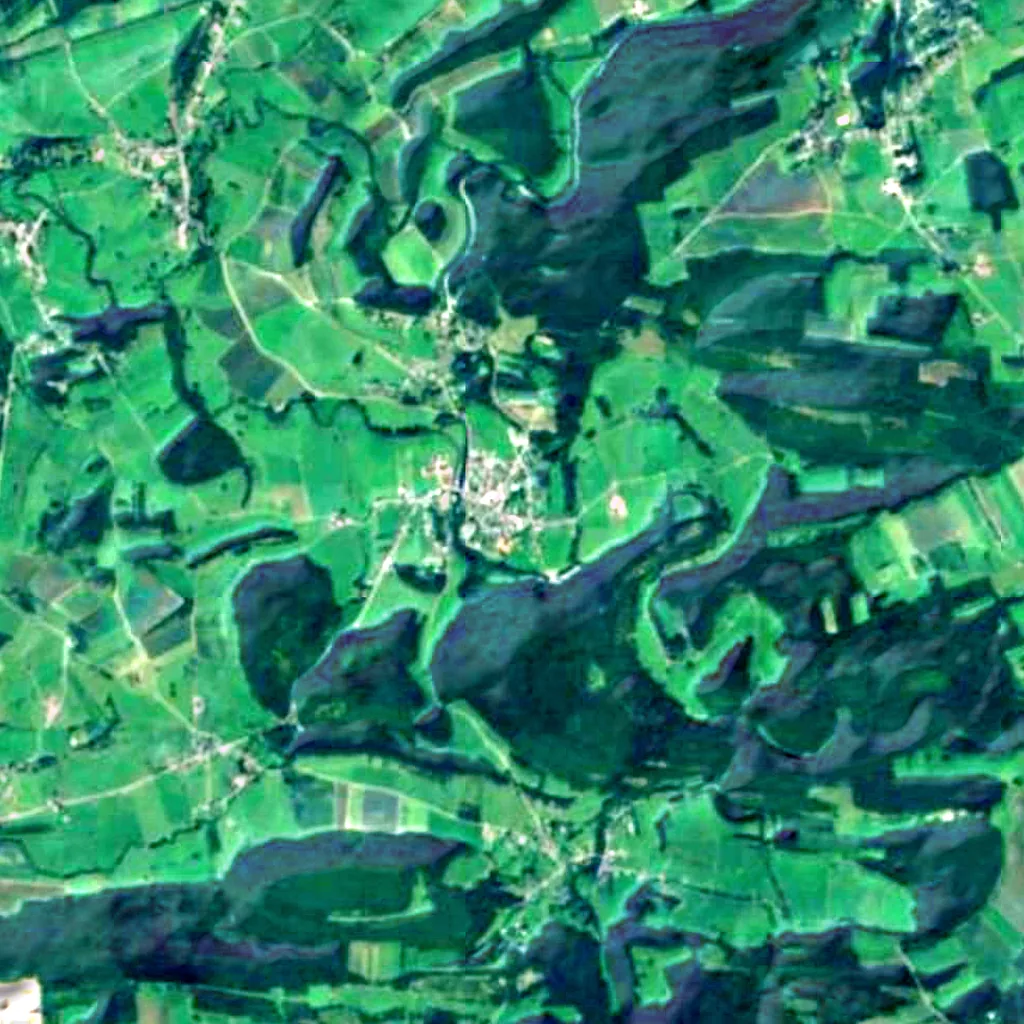 Le sol au-dessus de Grottes de Han (Sentinel-2)