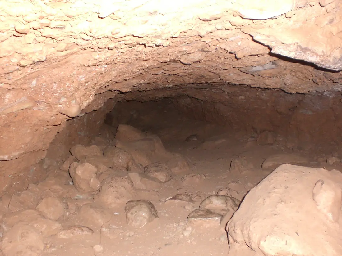 Cova del Manel 2