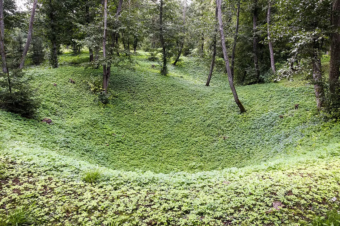 KARSTINĖ ĮGRIUVA „KARVĖS OLA“ - panoramio - Laima Gūtmane (simka…