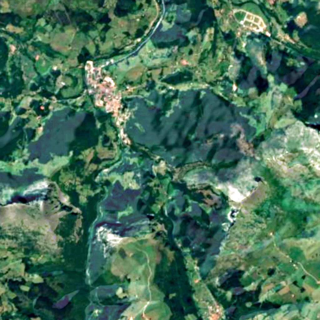The ground above Cueva de Covalanas (Sentinel-2)