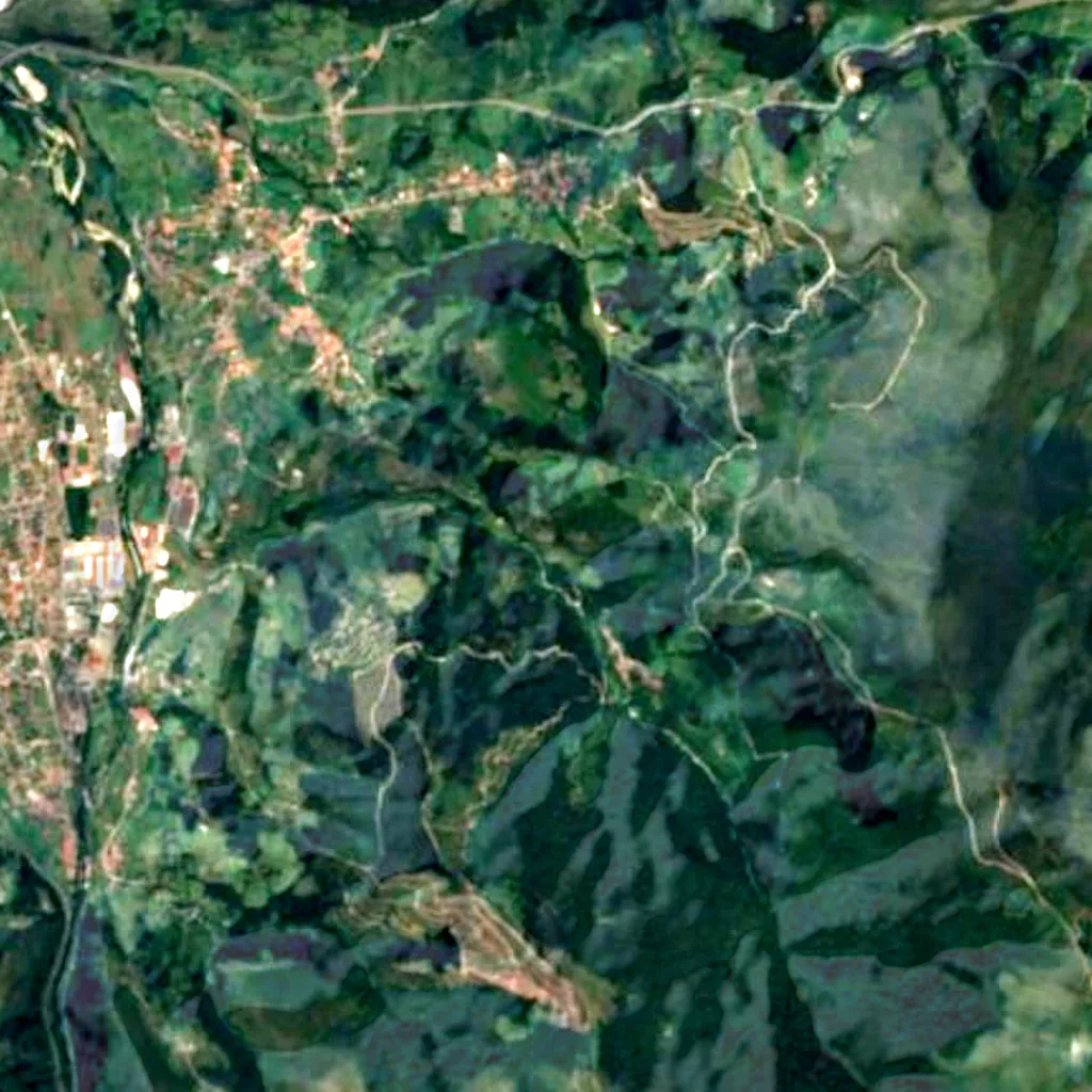 De grond boven Grot van Hornos de la Peña (Sentinel-2)
