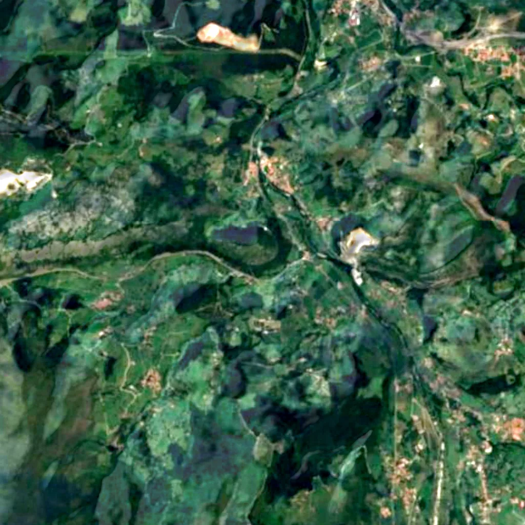 O chão por cima de Caverna de La Pasiega (Sentinel-2)