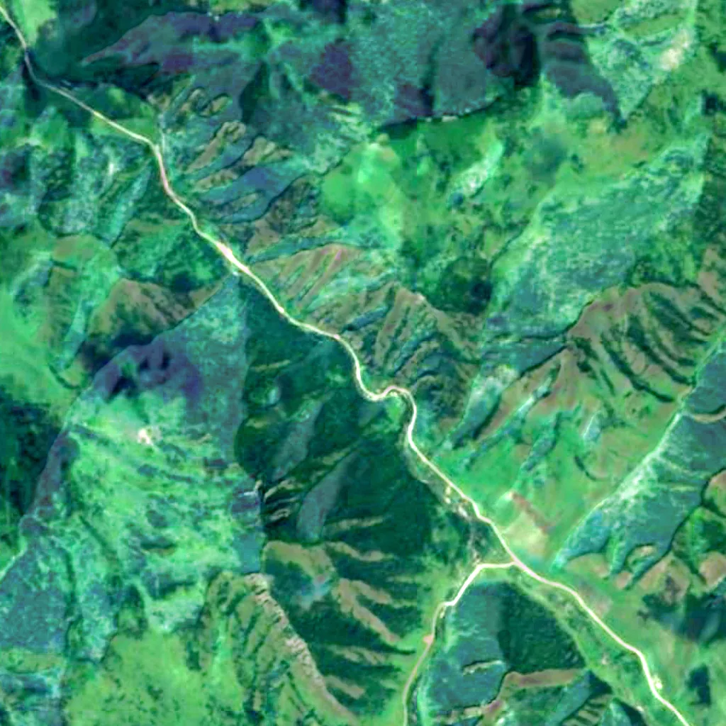 El suelo sobre Cuevas de Denísova (Sentinel-2)
