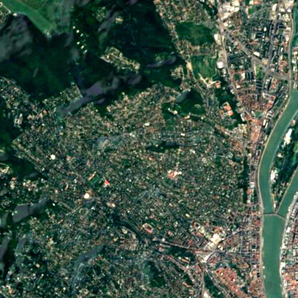 Der Boden über Ferenc-hegyi Cave (Sentinel-2)