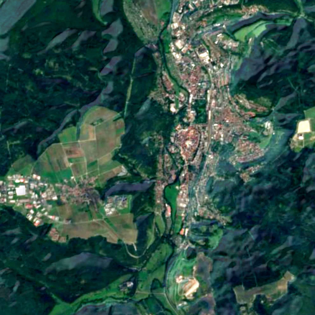 El suelo sobre Goetz-Höhle (Sentinel-2)