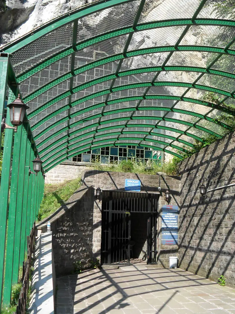 Gökgöl gate