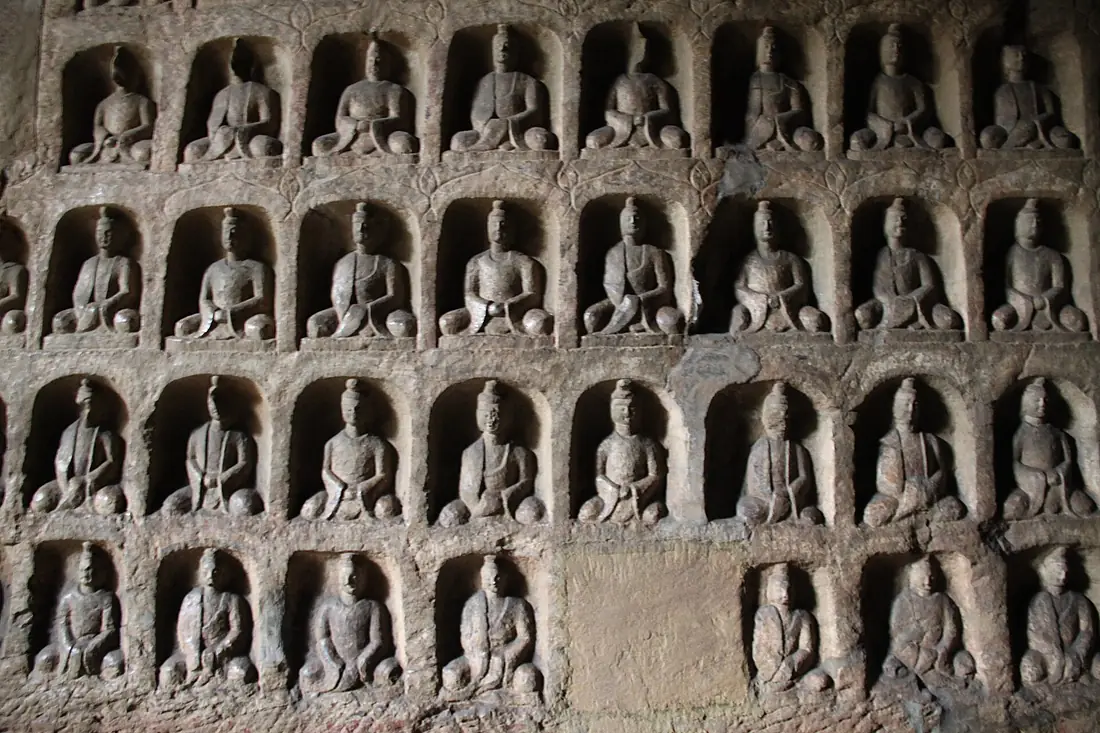 Gongyi Grottoes (10204983994)