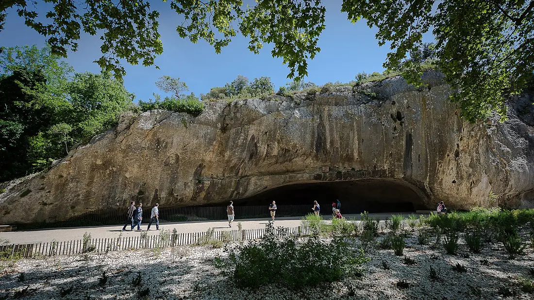 Grotte de la Salpetriere 1 2016-05-16