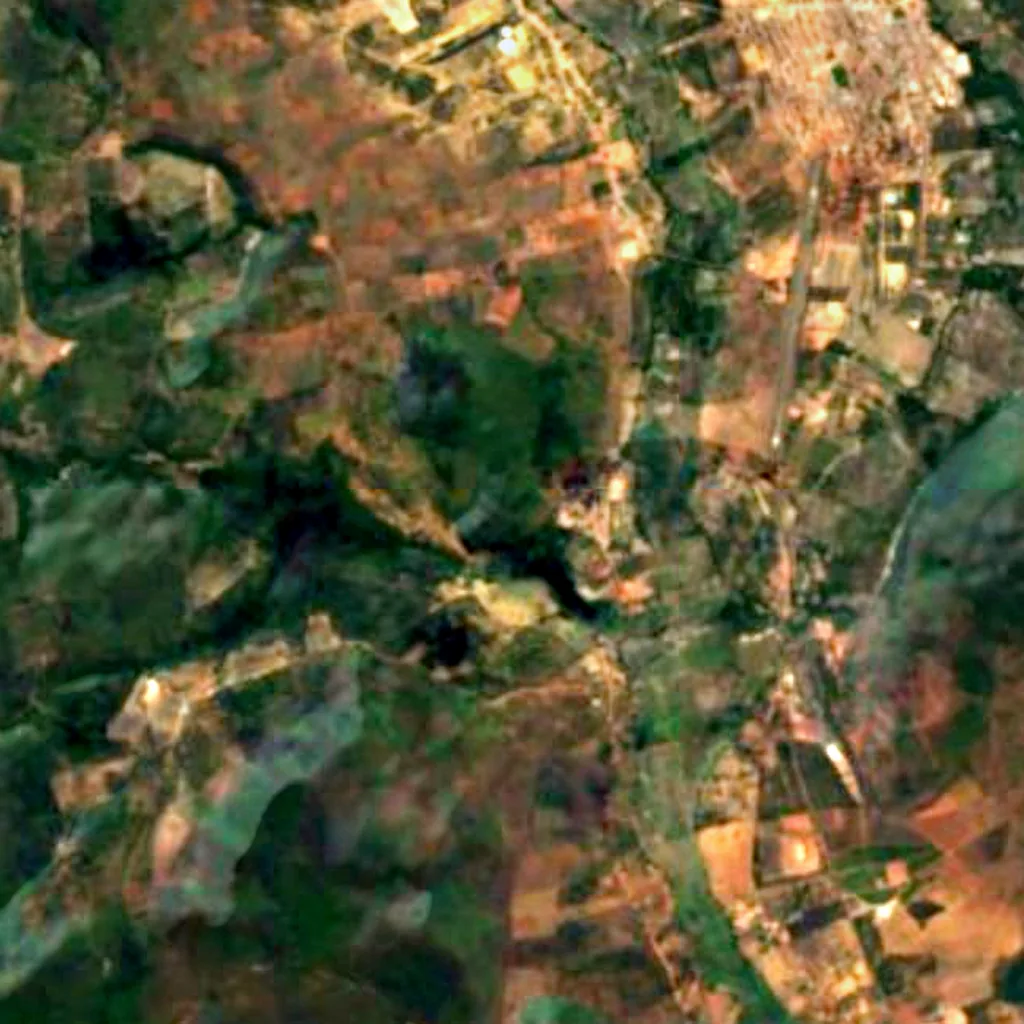 Il terreno sopra Gruta de Mangabeira (Sentinel-2)