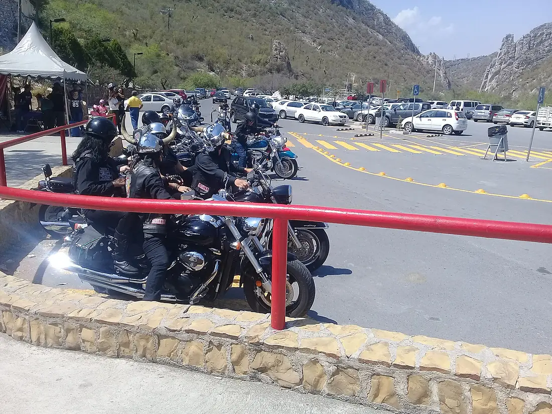 García - motorcycle club 3927