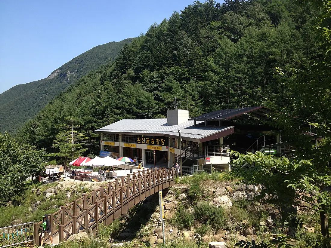 Hwanseongul monorail-환선굴 모노레일