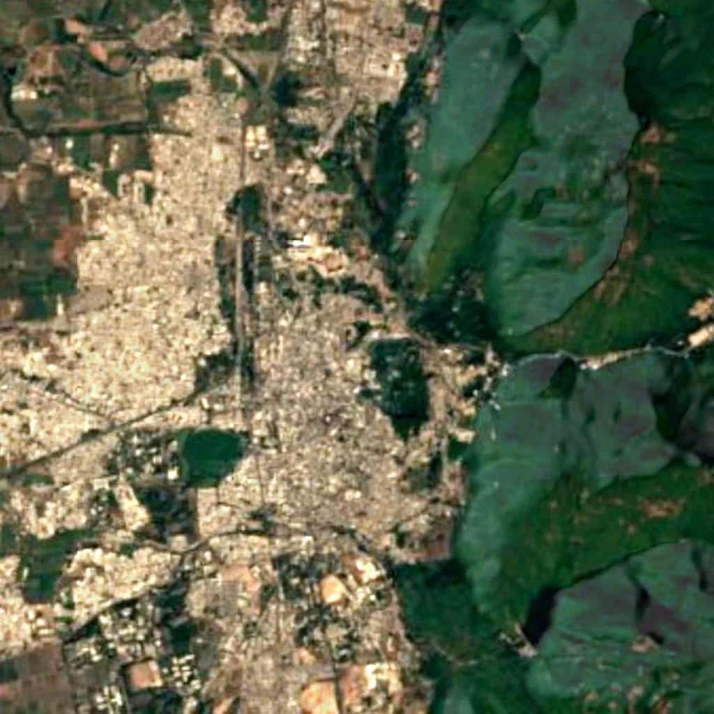 De grond boven Junagadh Buddhist Cave Groups (Sentinel-2)