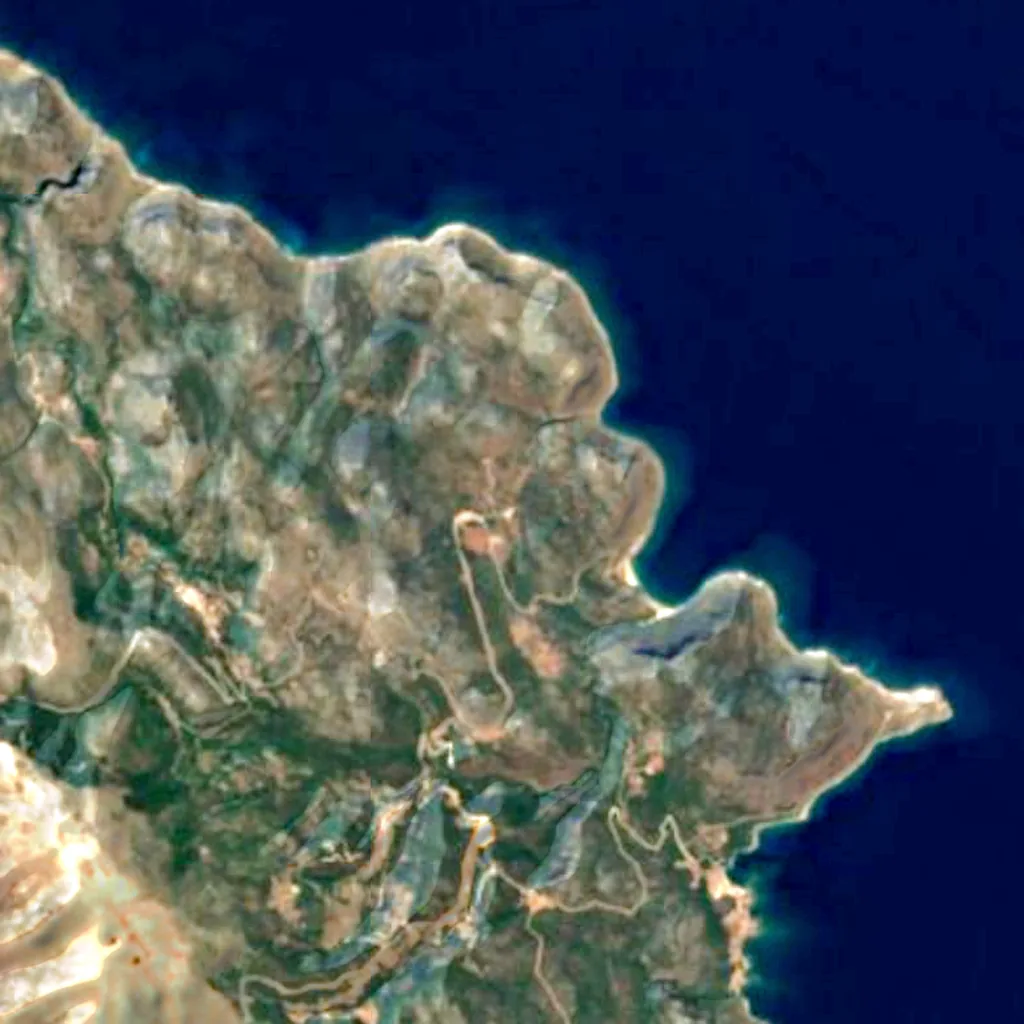 De grond boven Kastania Cave (Sentinel-2)