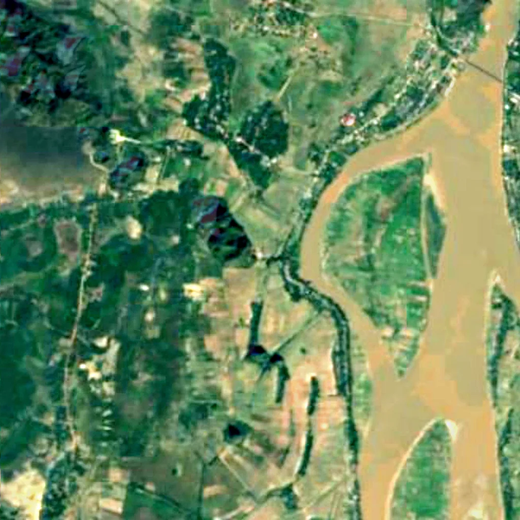 Le sol au-dessus de Kaw Goon Cave (Sentinel-2)