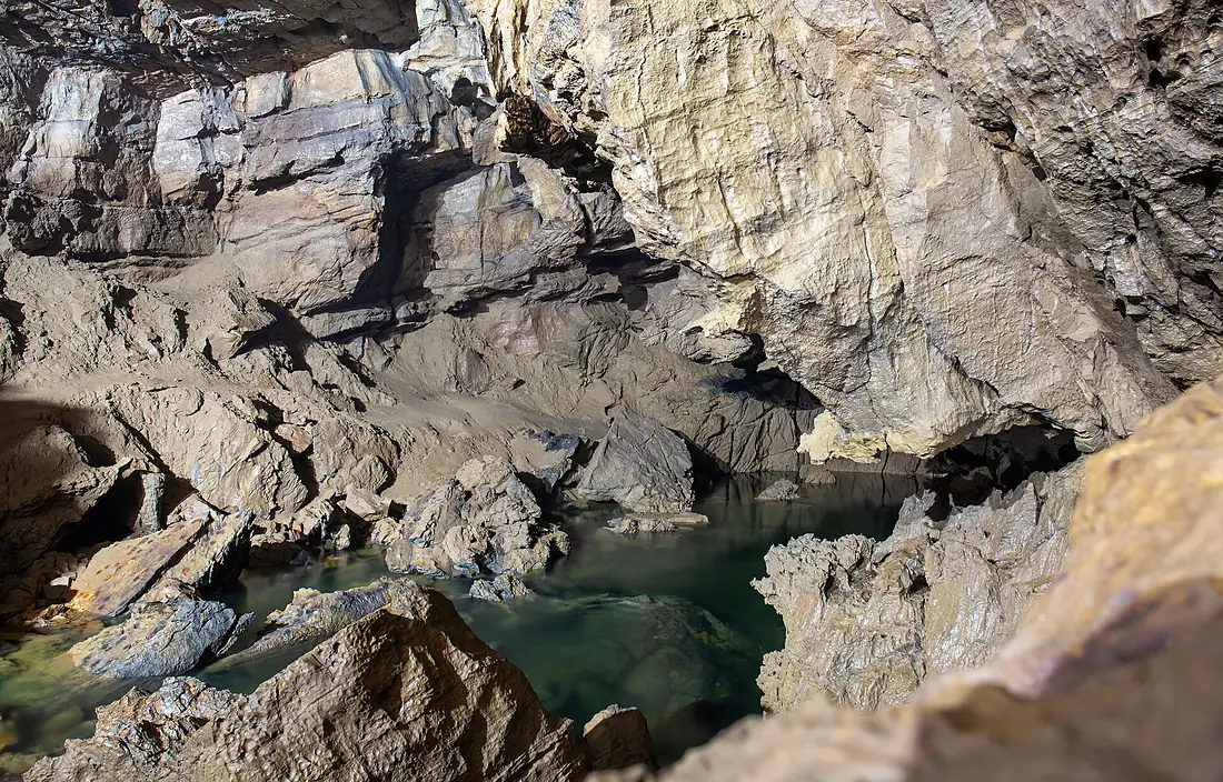 Krka cave lake