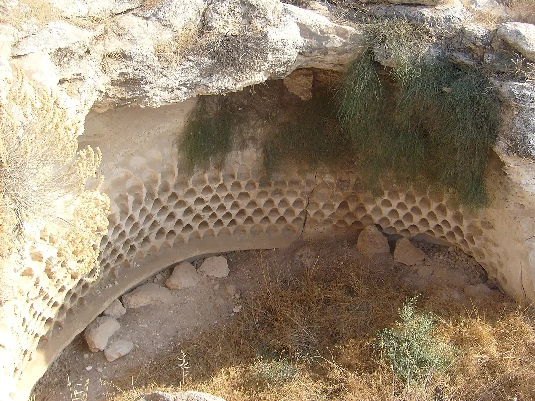 Luzit Columbarium