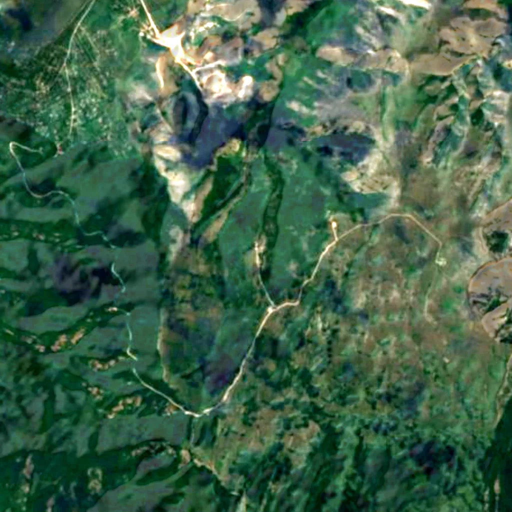 De grond boven Marmurova Pechera (Sentinel-2)