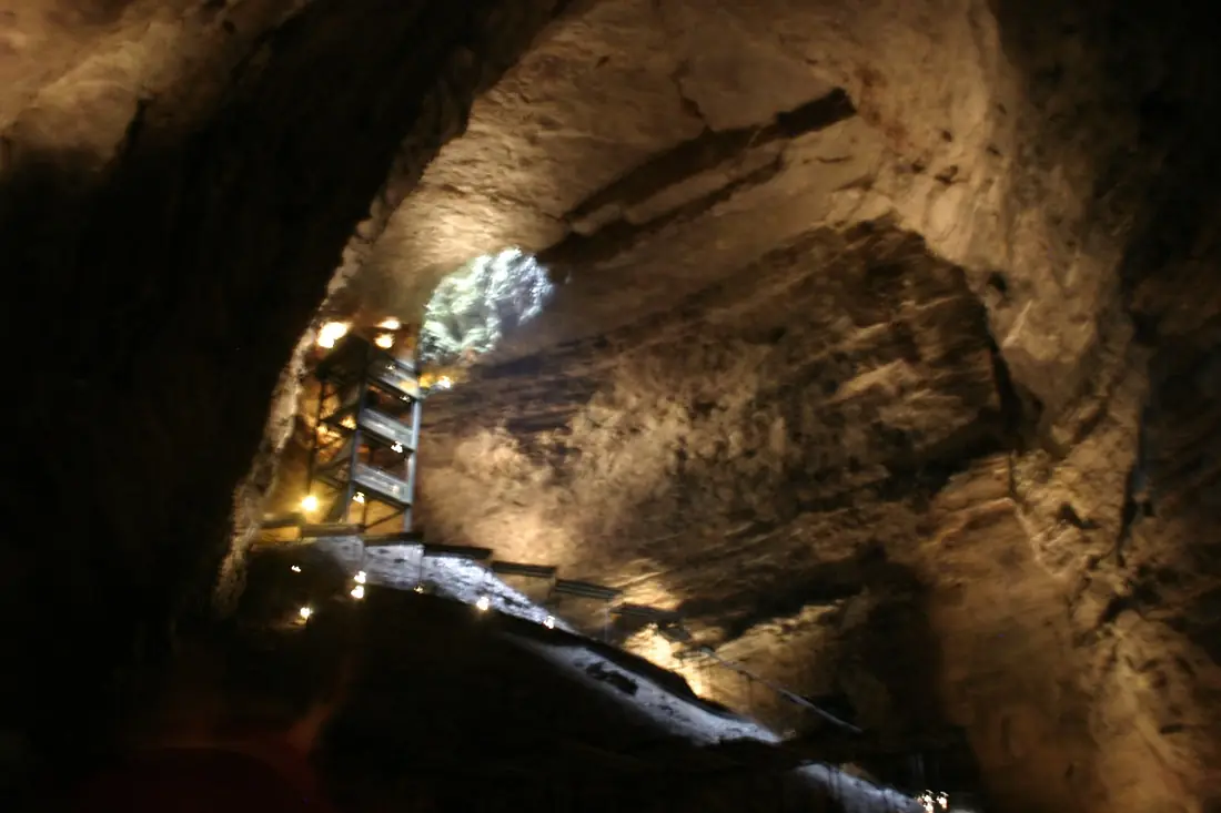 Marvel Cave Cathedral Room