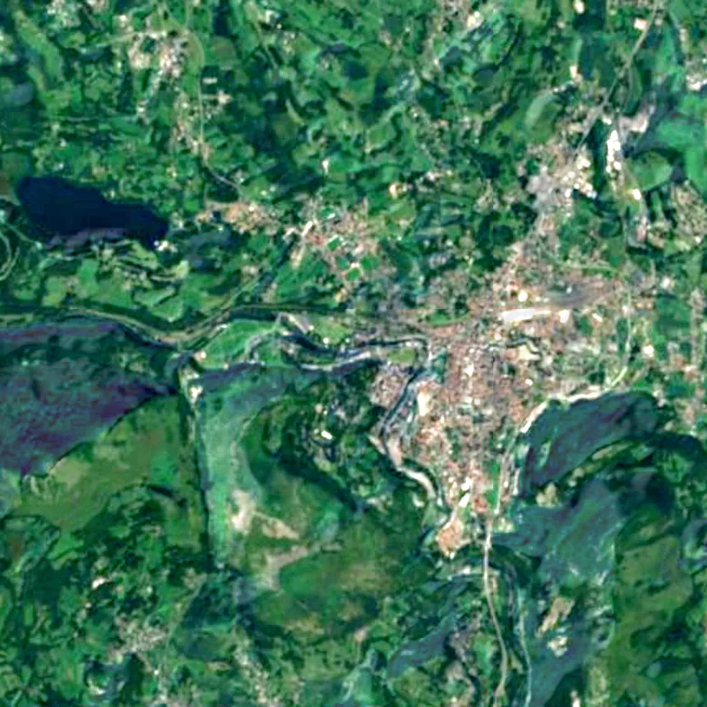 Der Boden über Grotte de Massabielle (Sentinel-2)