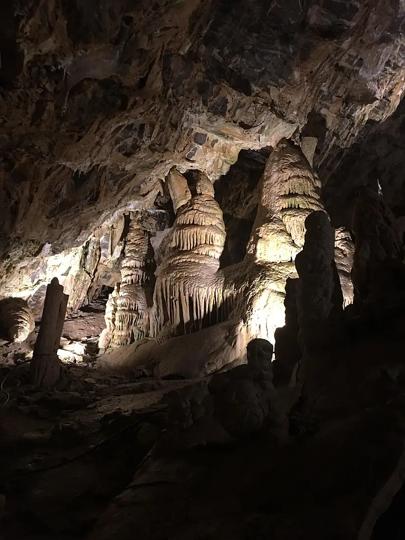 Minnetonka cave