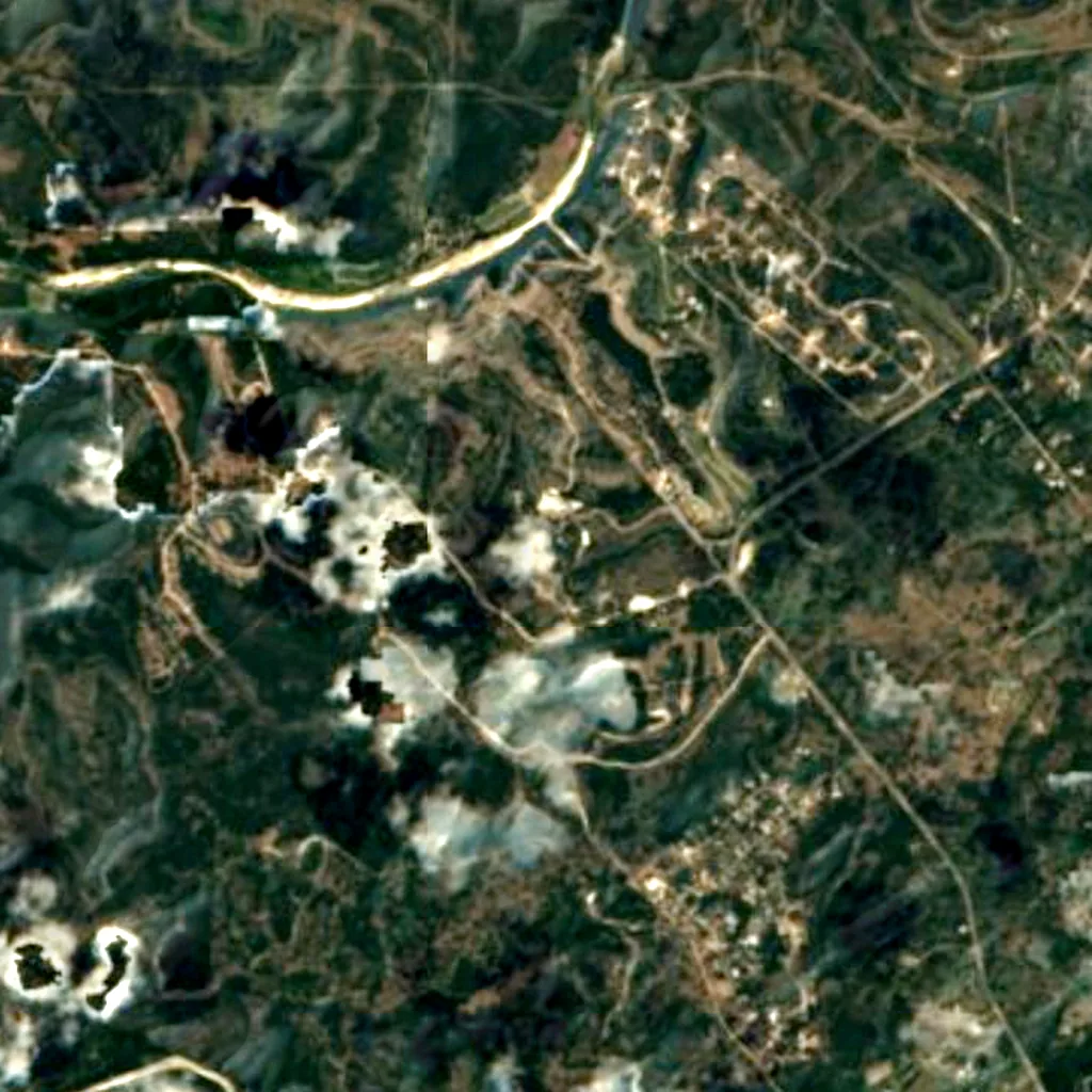 El suelo sobre Natural Bridge Caverns (Sentinel-2)
