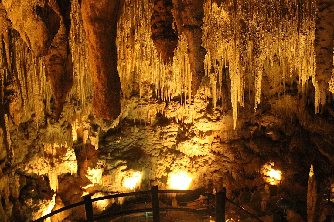 Margaret River Day 2 - going underground at Ngilgi Caves (25826907444)