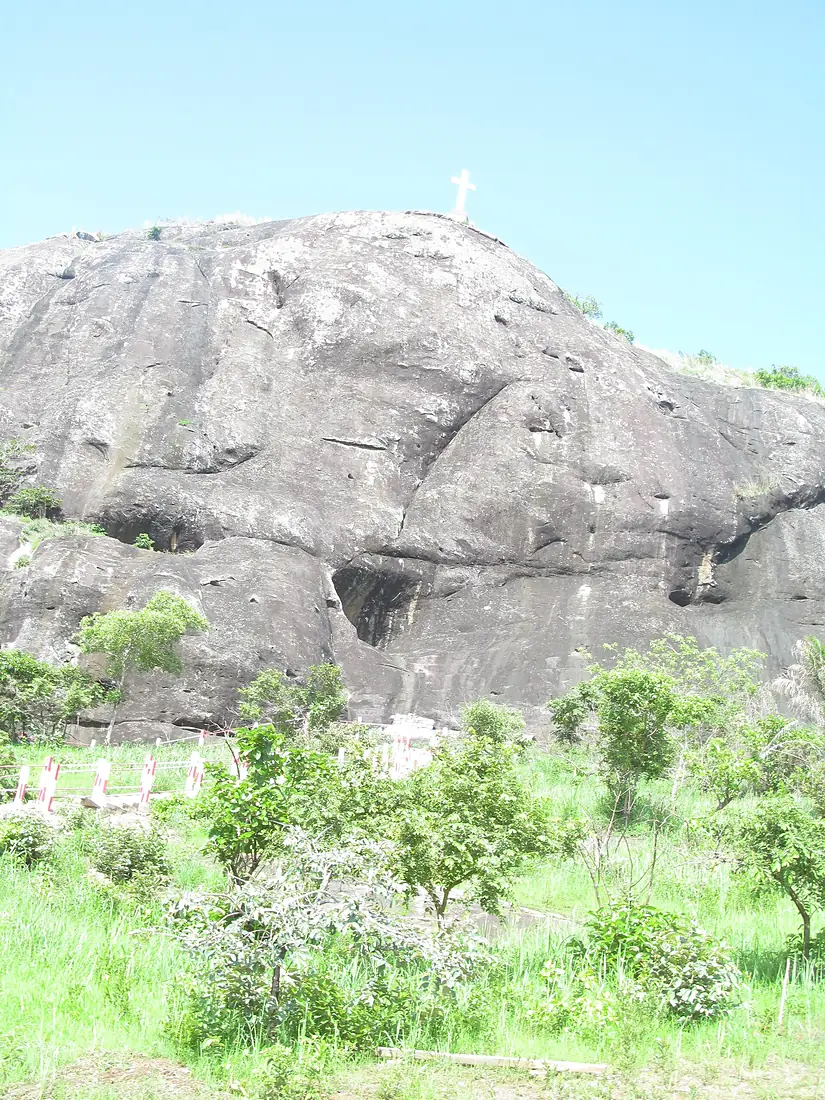 Ngog Lituba 02