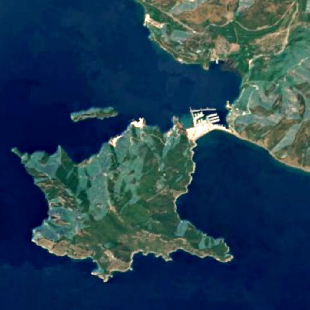 Der Boden über Nimara Cave (Sentinel-2)