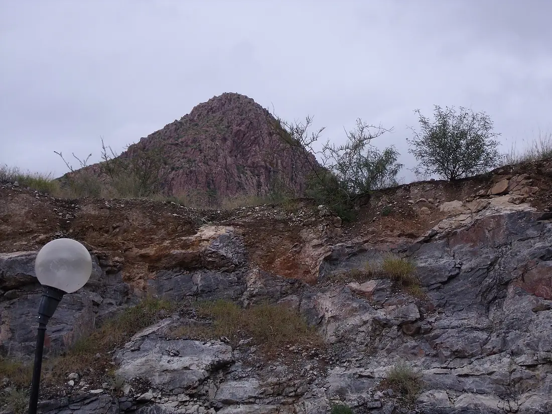 Exterior de las grutas Nombre de Dios