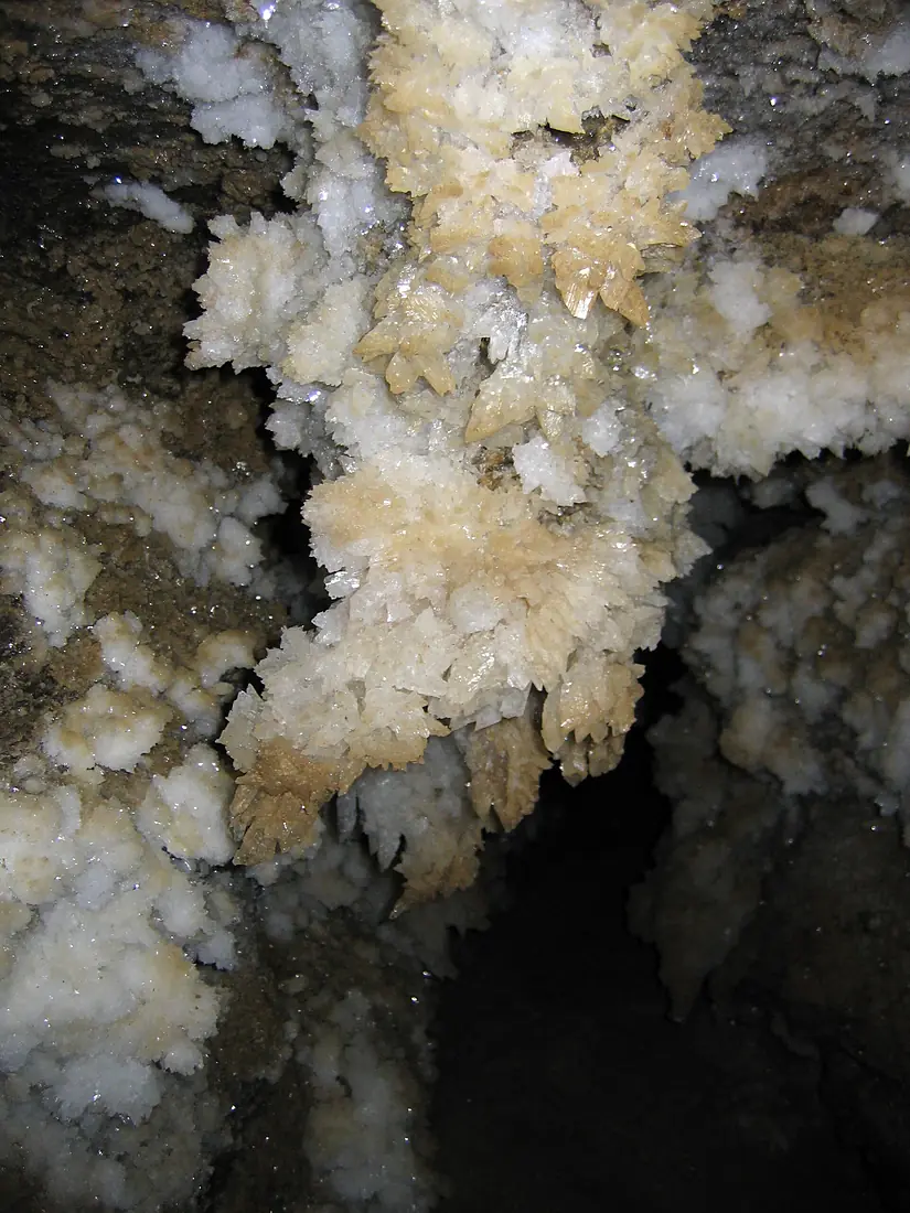 Optymistychna Cave RB