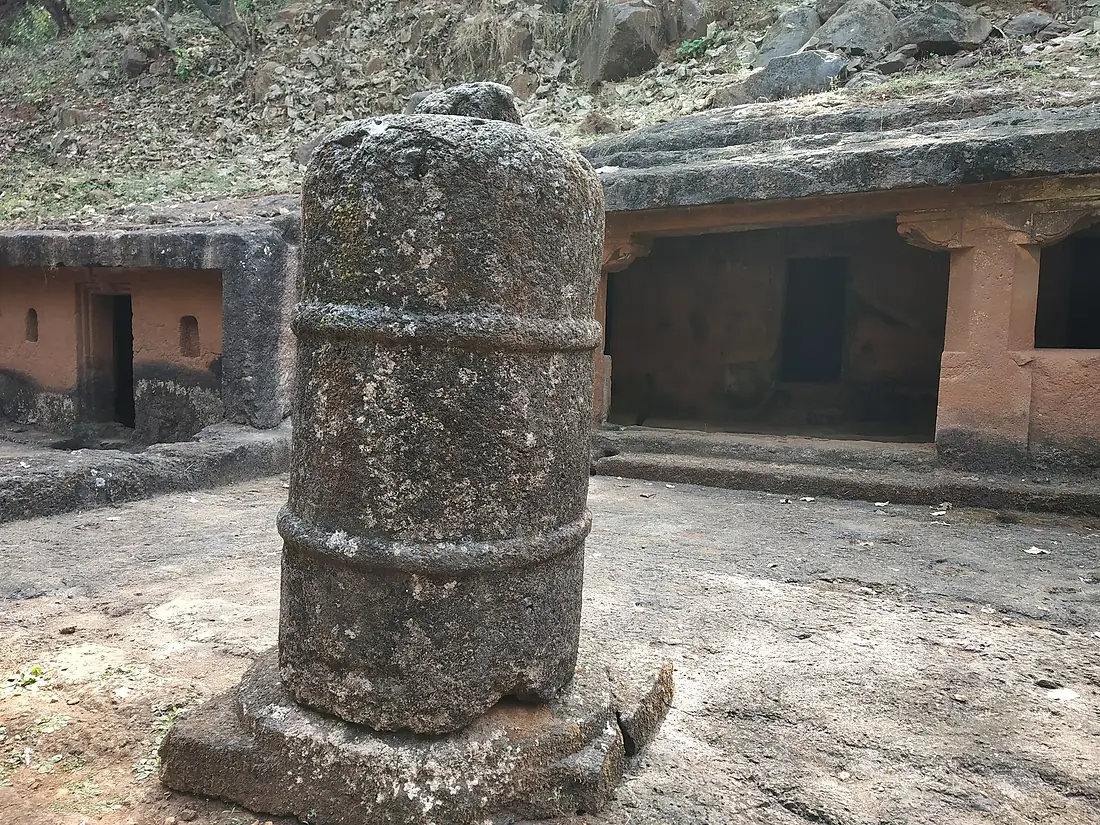 Panhalakaji Caves