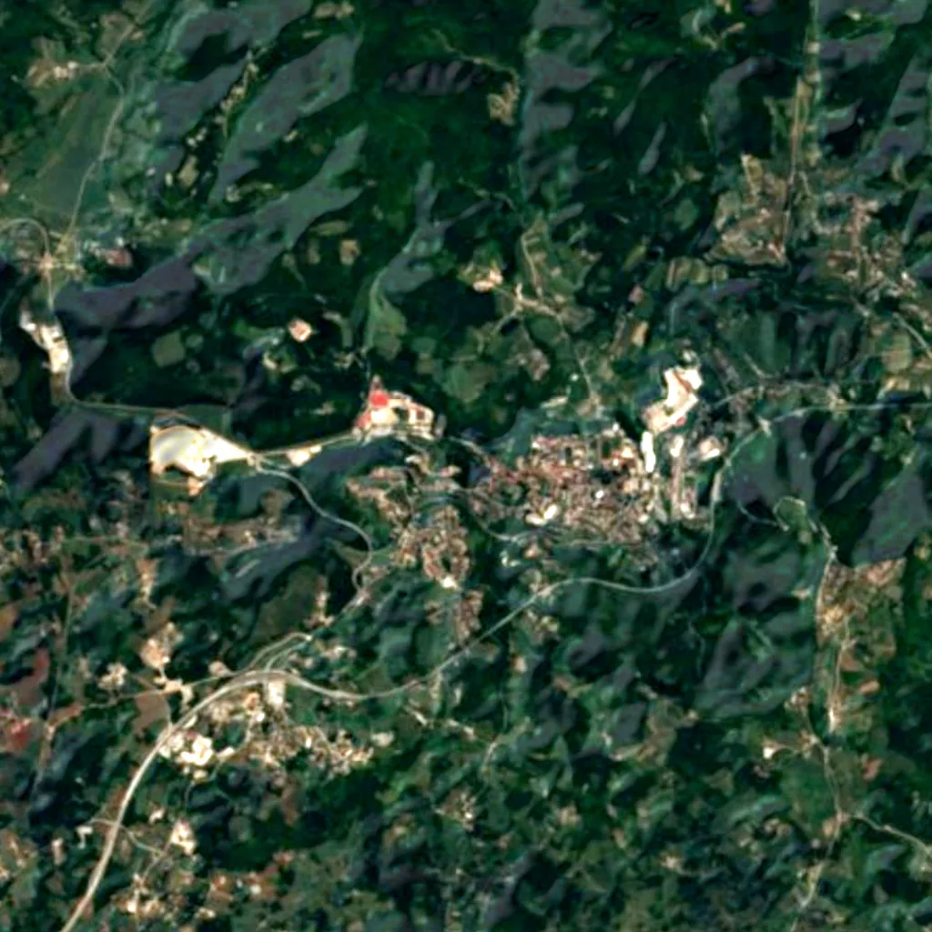 El suelo sobre Pazinska jama (Sentinel-2)