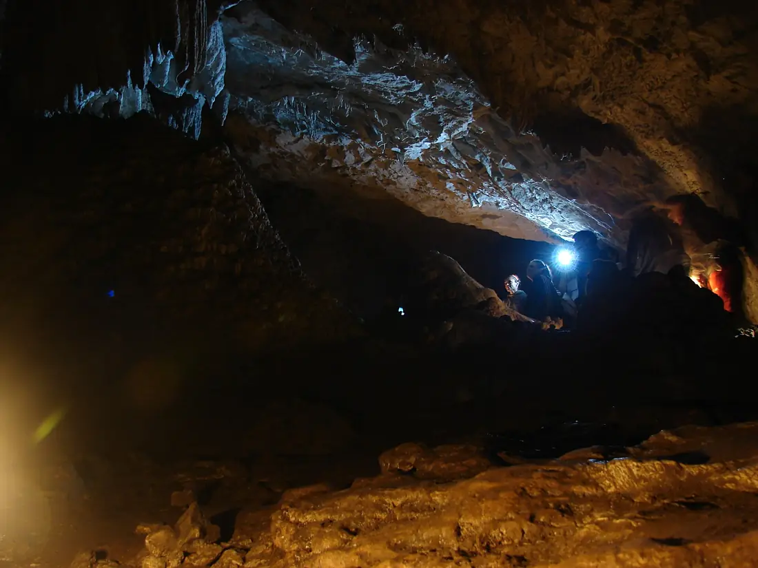 Meziad Cave - panoramio