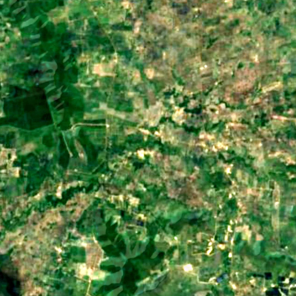 De grond boven Phnom Sorsia (Sentinel-2)