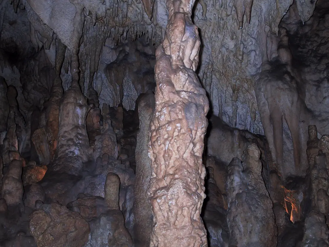 Grottes du Quéroy - panoramio