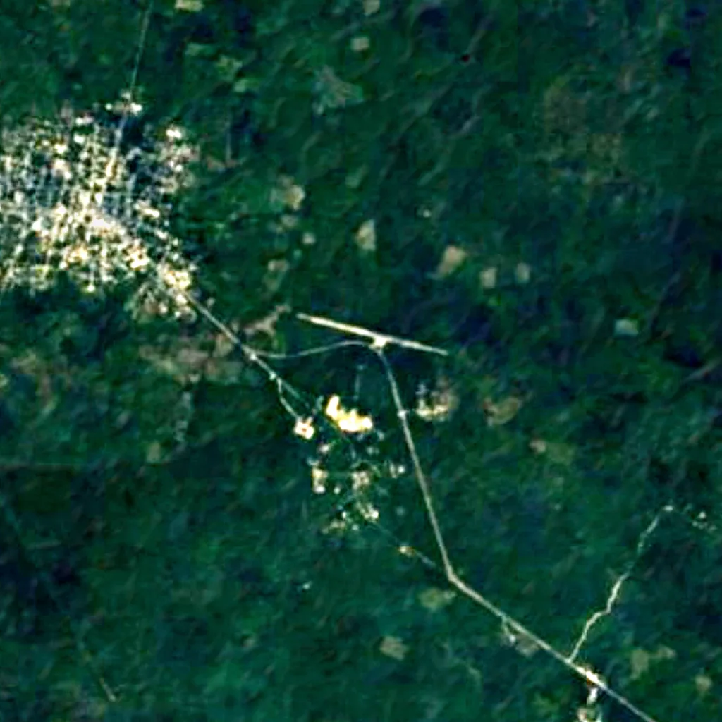 El suelo sobre Cenote sagrado de Chichén Itzá (Sentinel-2)