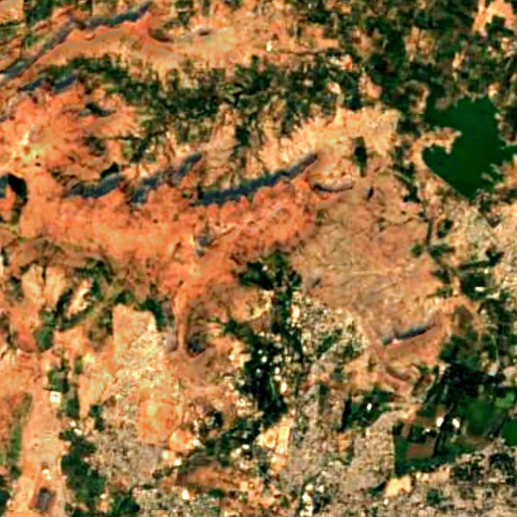 Der Boden über Aurangabad-Höhlen (Sentinel-2)