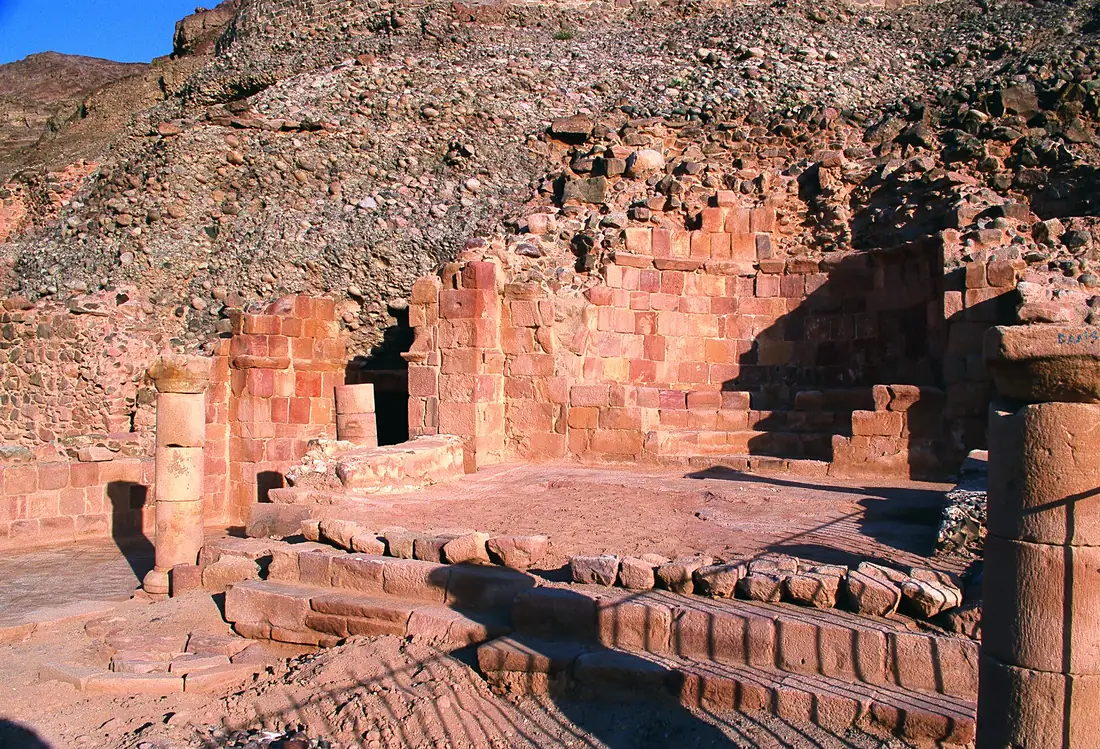 Lot's Cave 2