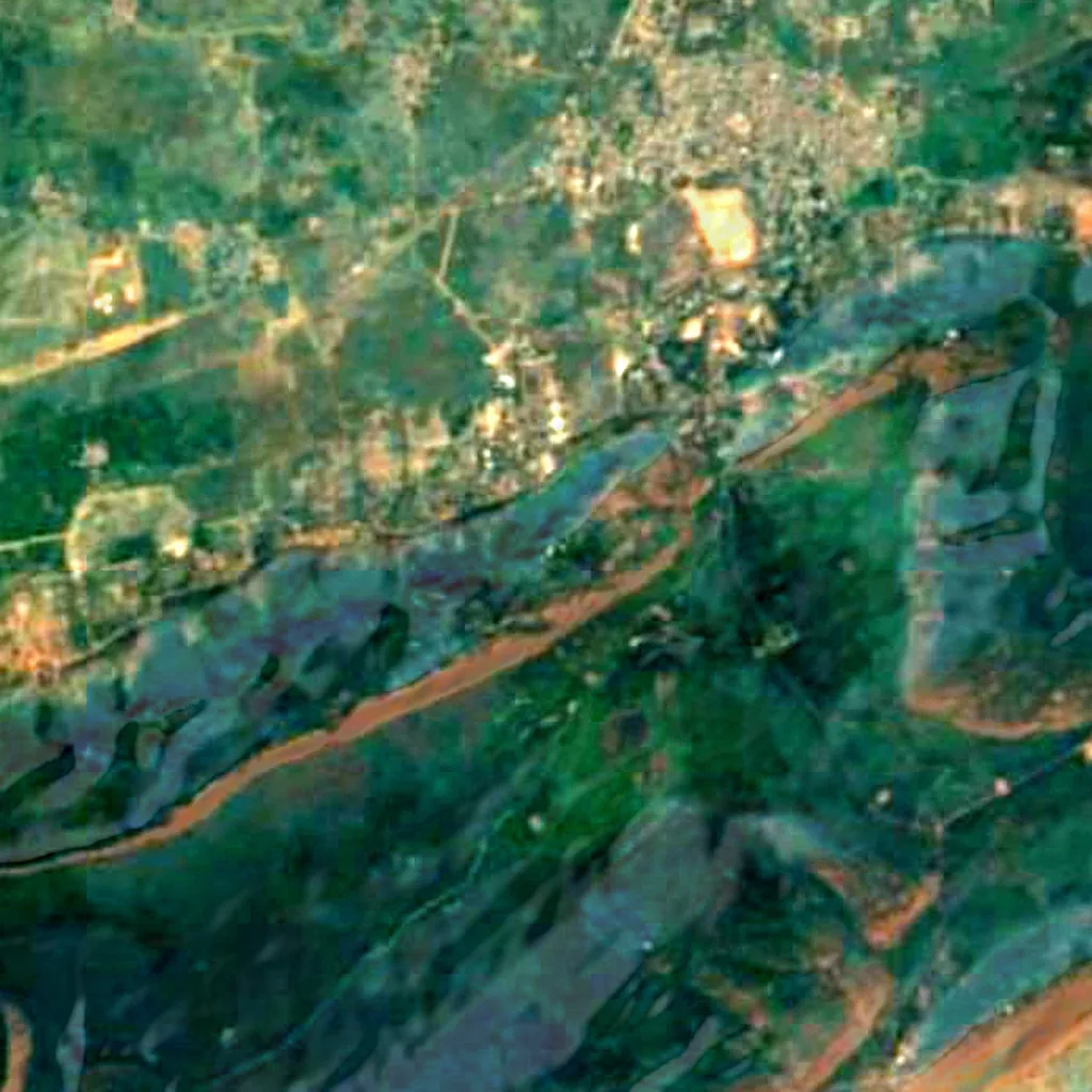 Der Boden über Saptaparni-Höhle (Sentinel-2)