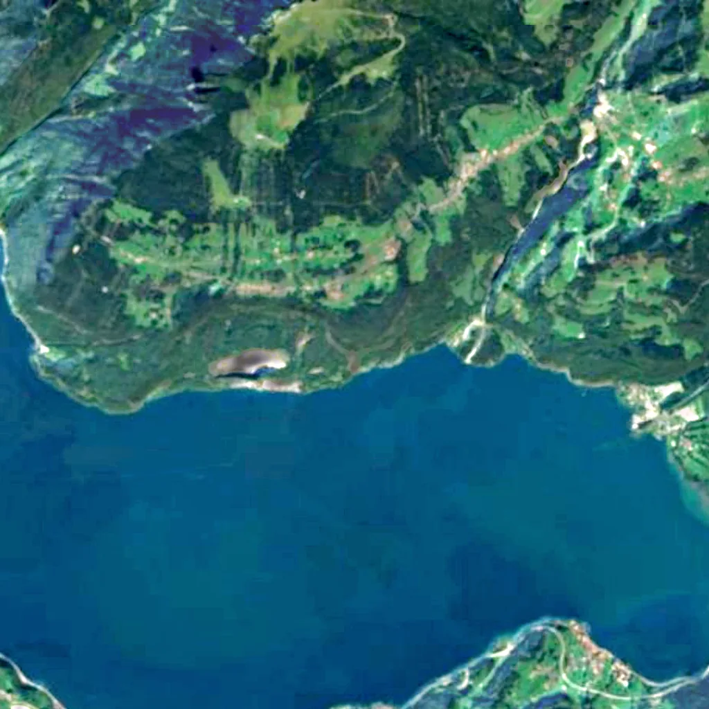De grond boven St. Beatus Caves (Sentinel-2)