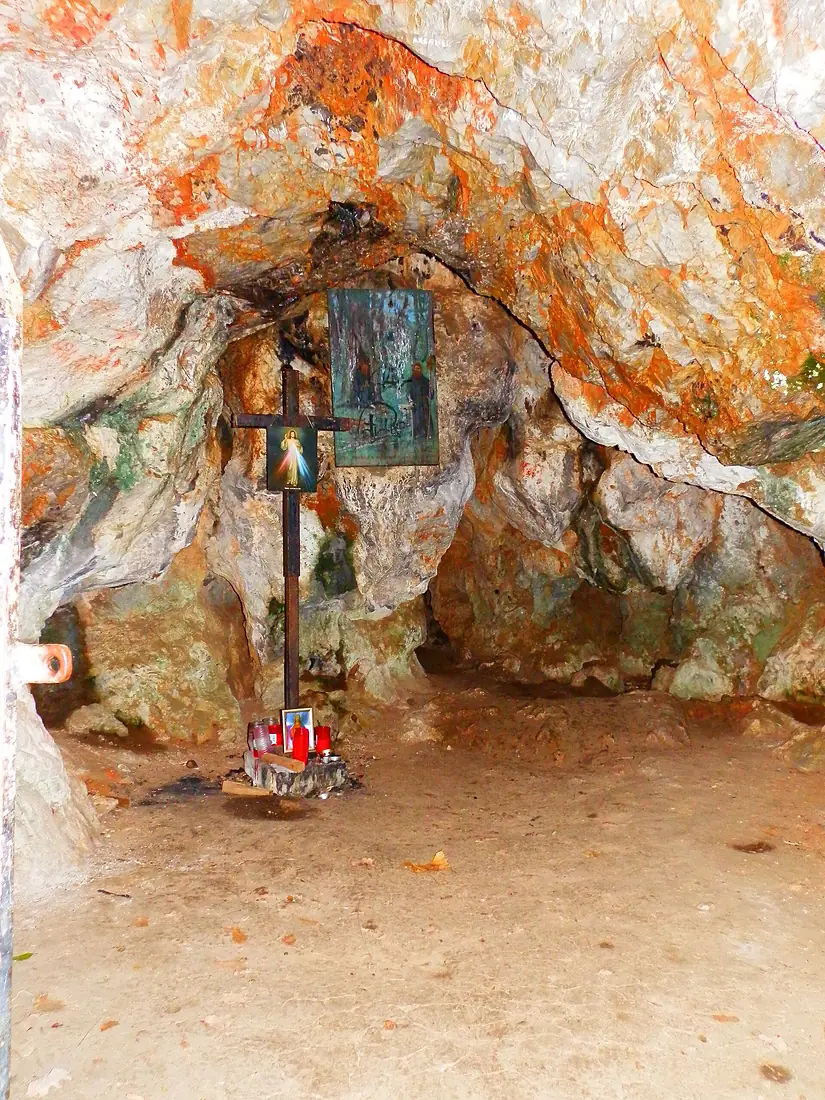 Svoradova jaskyňa - panoramio (1)