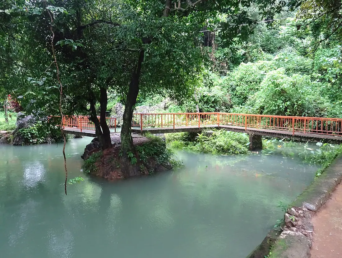 Tham Jang Lagoon 3