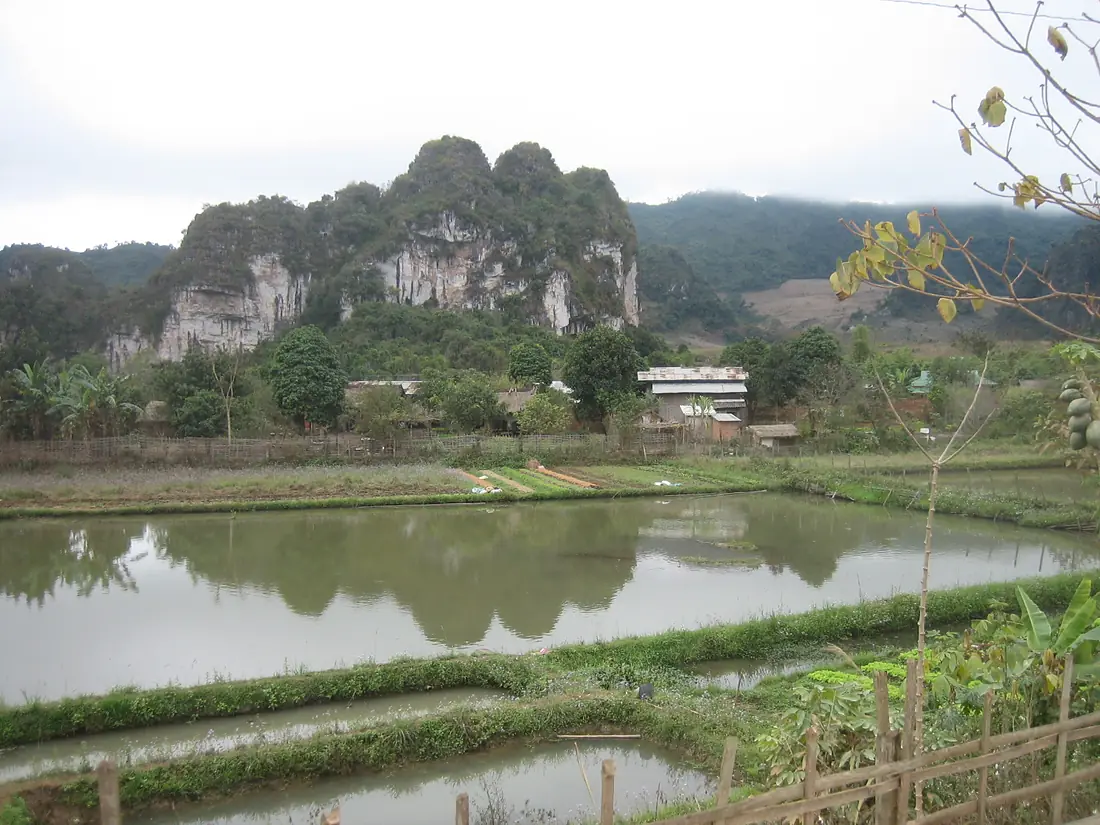 Viengxay District (4308446049)